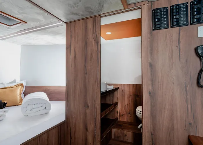 船屋 Condor Yachting Boat 斯普利特